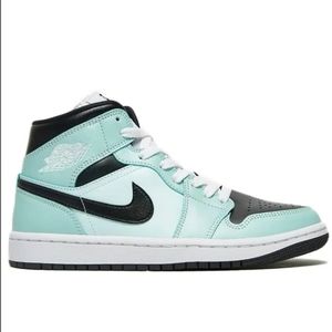 Air Jordan 1 Mid "Aqua Black" sneakers